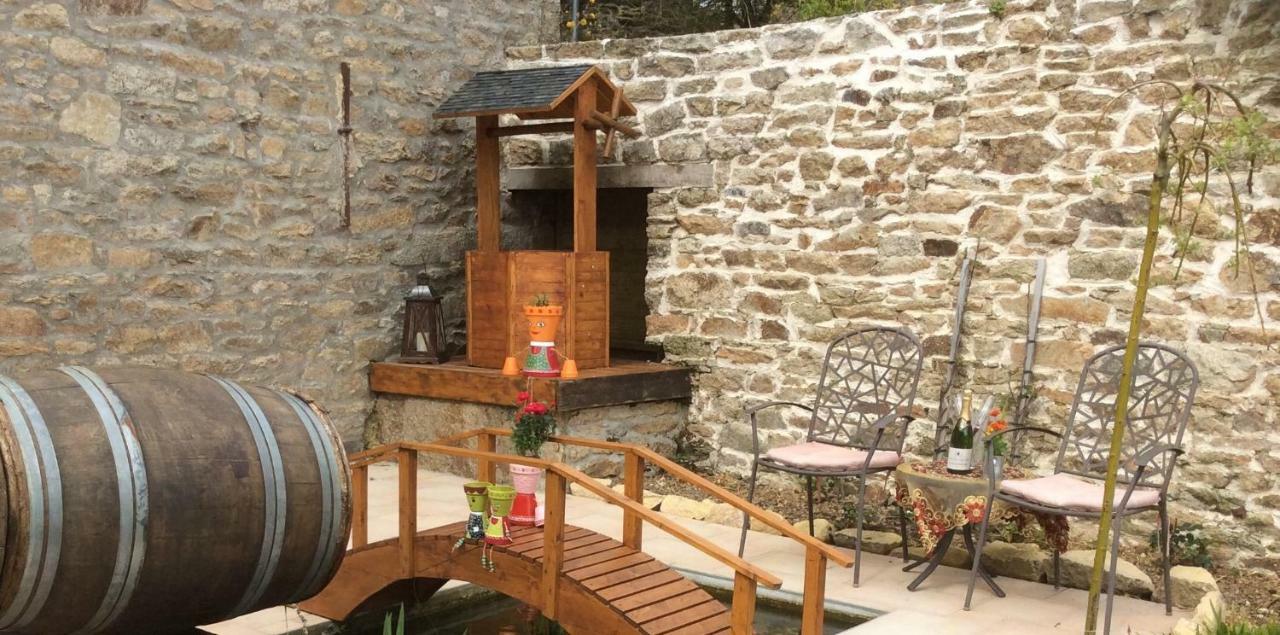 Bed and Breakfast L'Ancienne Boulangerie Collinée Esterno foto